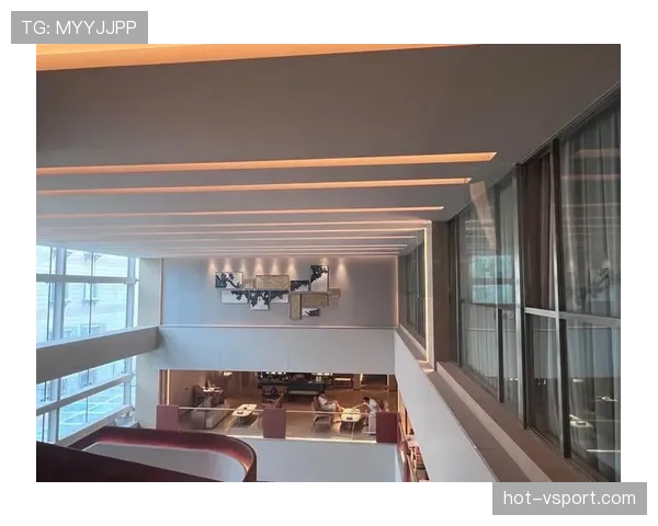 何卓佳的生活比赛场还疯狂？听说家里装修得像五星级酒店似的！