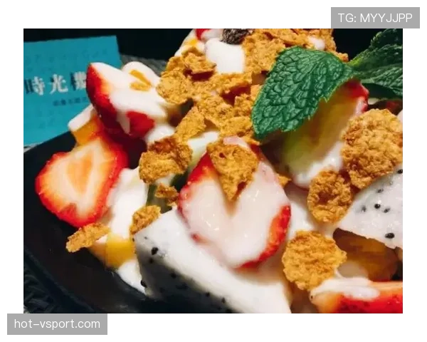 龚翔宇训练完直接啃鸡腿,这自律和放纵的切换也太真实了 龚翔宇训练完直接啃鸡腿,这自律和放纵的切换也太真实了